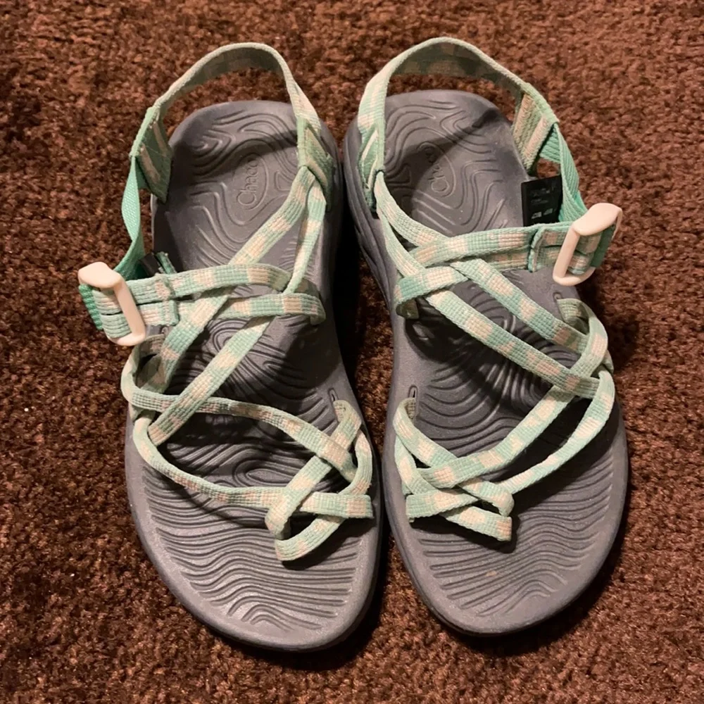 CHACOS - Picture 1 of 2